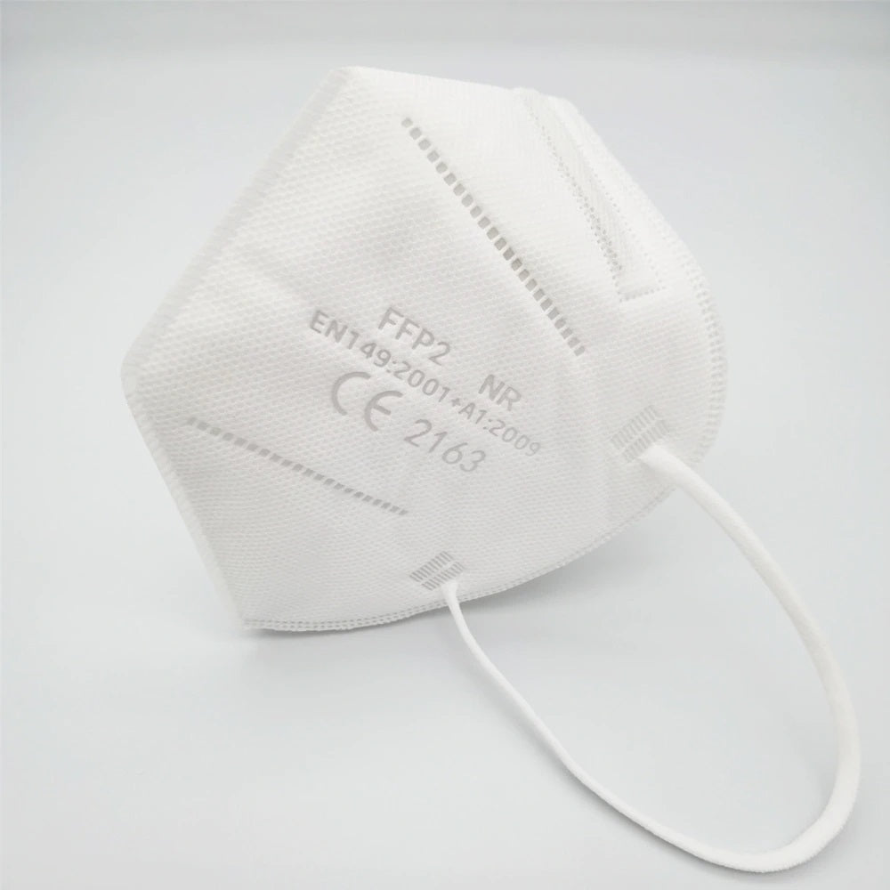 Medicine face mask KN95 respirator FFP2, WHITE