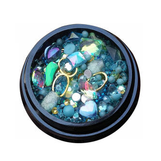 Nail Art design - mix of luxurious JEWELRY, different types