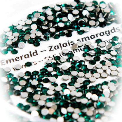 Dimantiņi ar plakanu pamatni, EMERALD