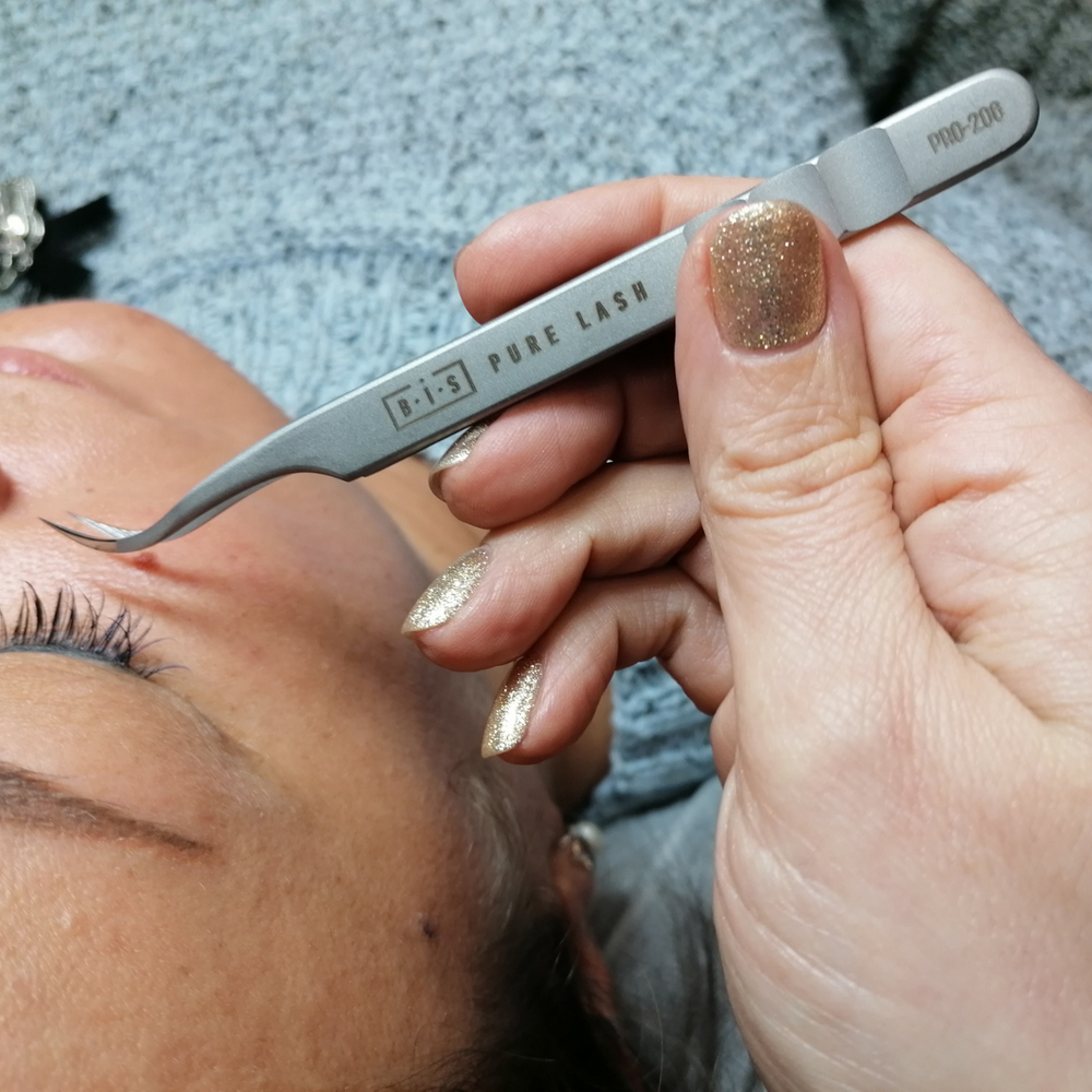 BIS Pure Lash pincete skropstu pieaudzēšanai, PRO-206