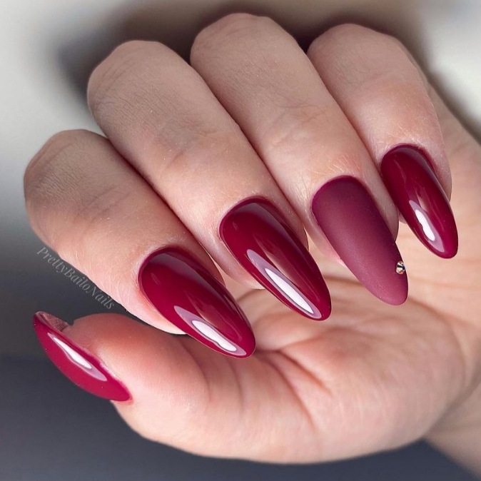 BIS Pure Nails UV/LED gel polish 15 ml, 6303 CHERRY