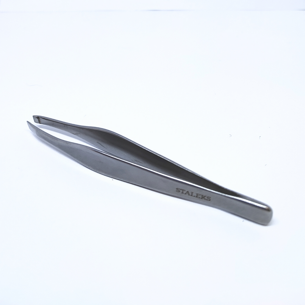 STALEKS Eyebrow tweezers P-17